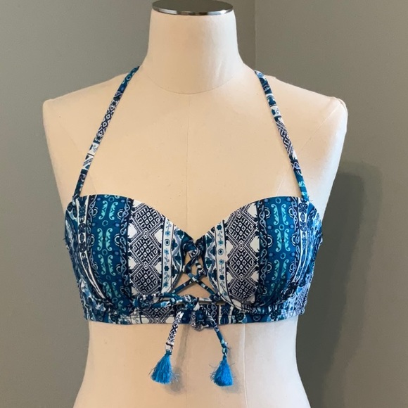 Xhilaration swimsuit top. Sz Medium NWT - Picture 4 of 7